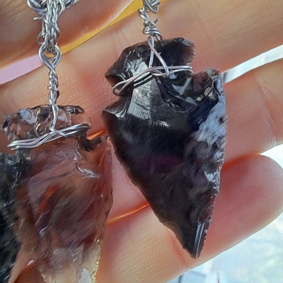 Handmade authentic native American arrowhead necklace on chain! 5 color choices - Picture 7 of 10